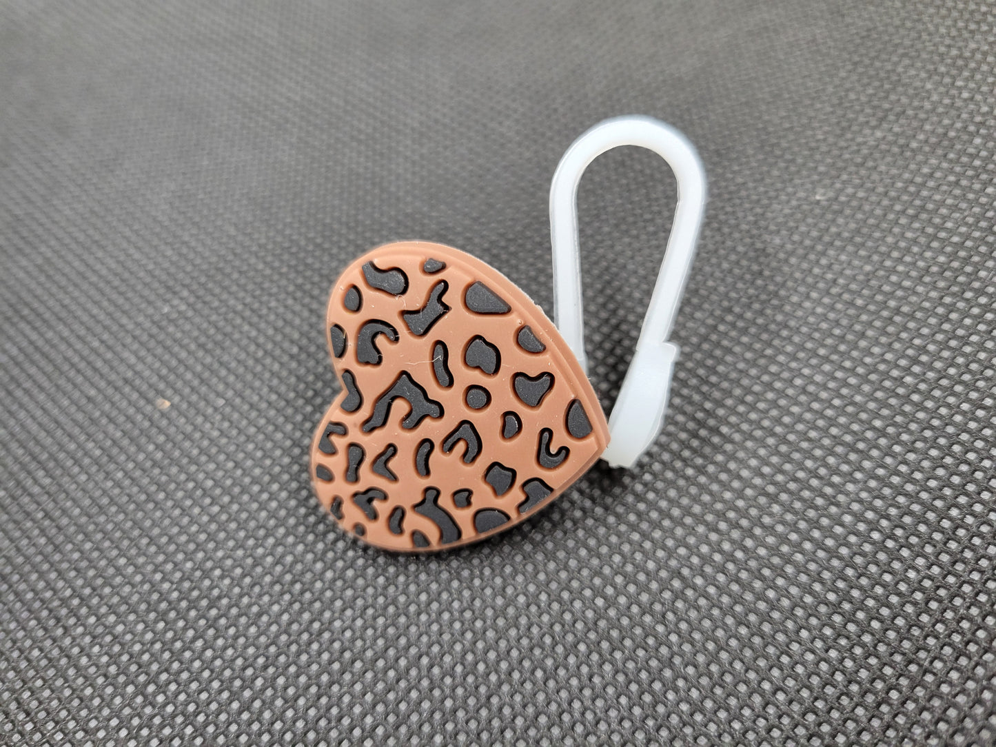 Cheetah Heart Straw Toppers